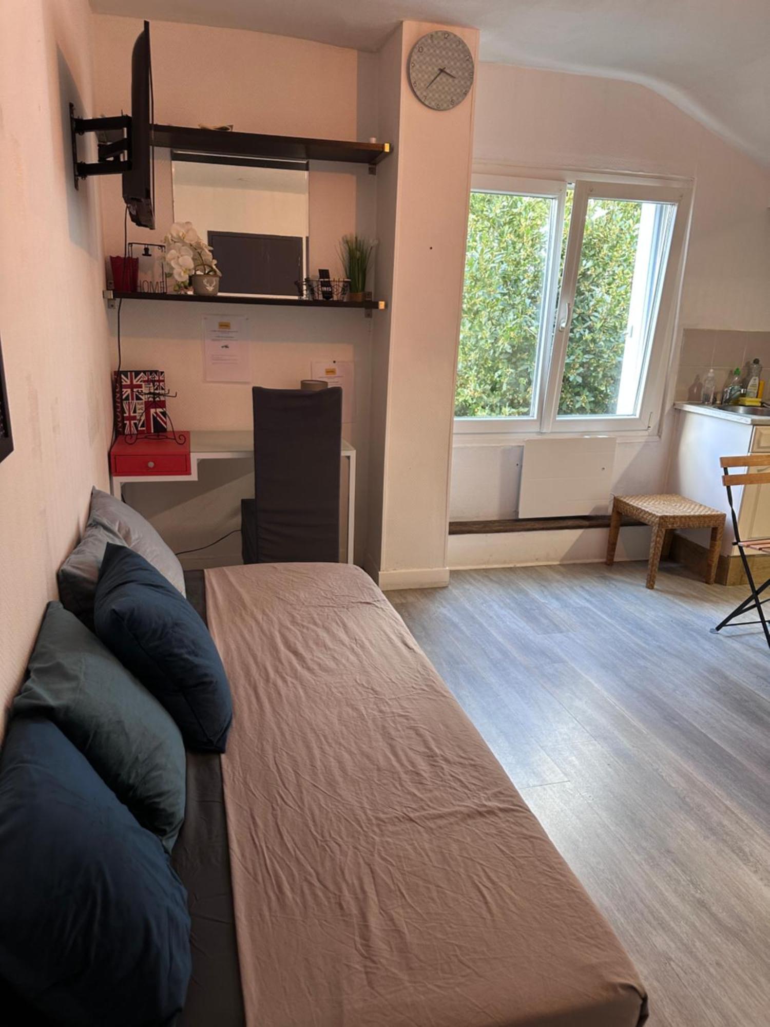 Workspace Faubourg Pres De La Gare Tv Wifi Calme Apartment *